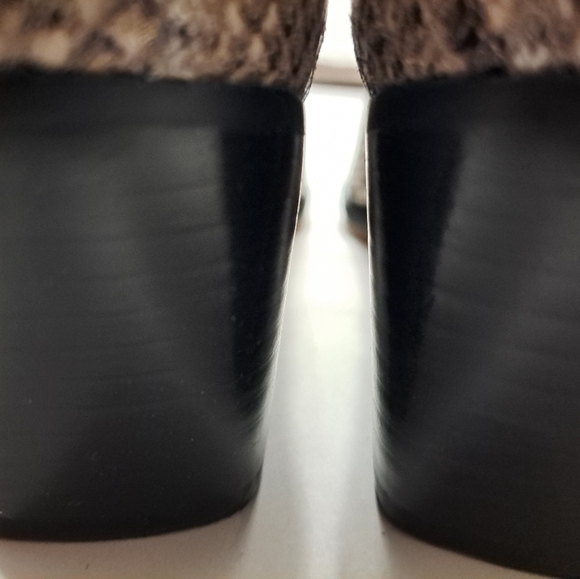 NEW Linea Paolo Italian Real Snake Skin Booties   Size 7.5 - Picture 7 of 9